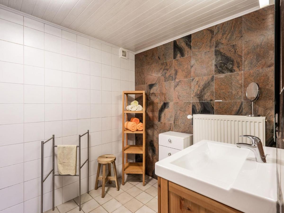 Stunning Holiday Home In Oombergen With Terrace And Garden Zottegem Luaran gambar